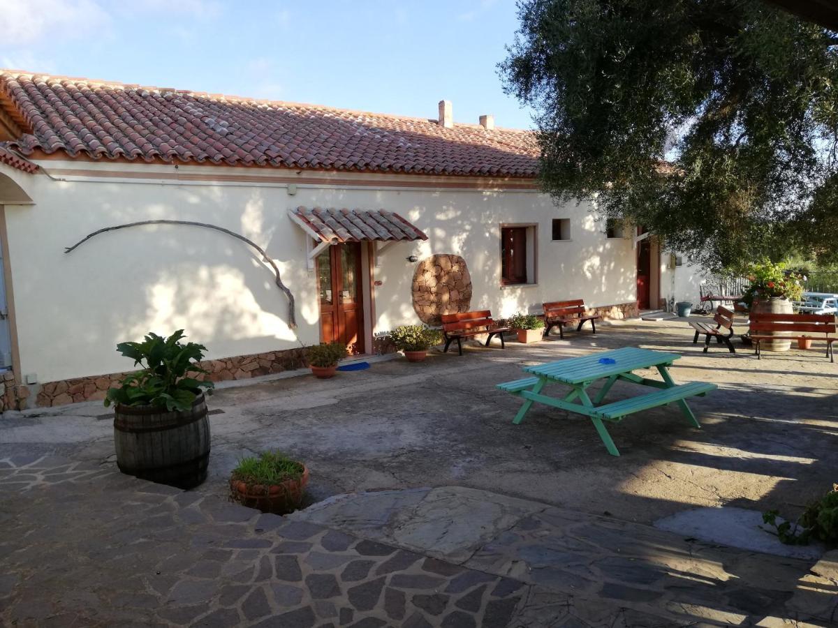 B&B La Taerra Porto San Paolo  Zewnętrze zdjęcie